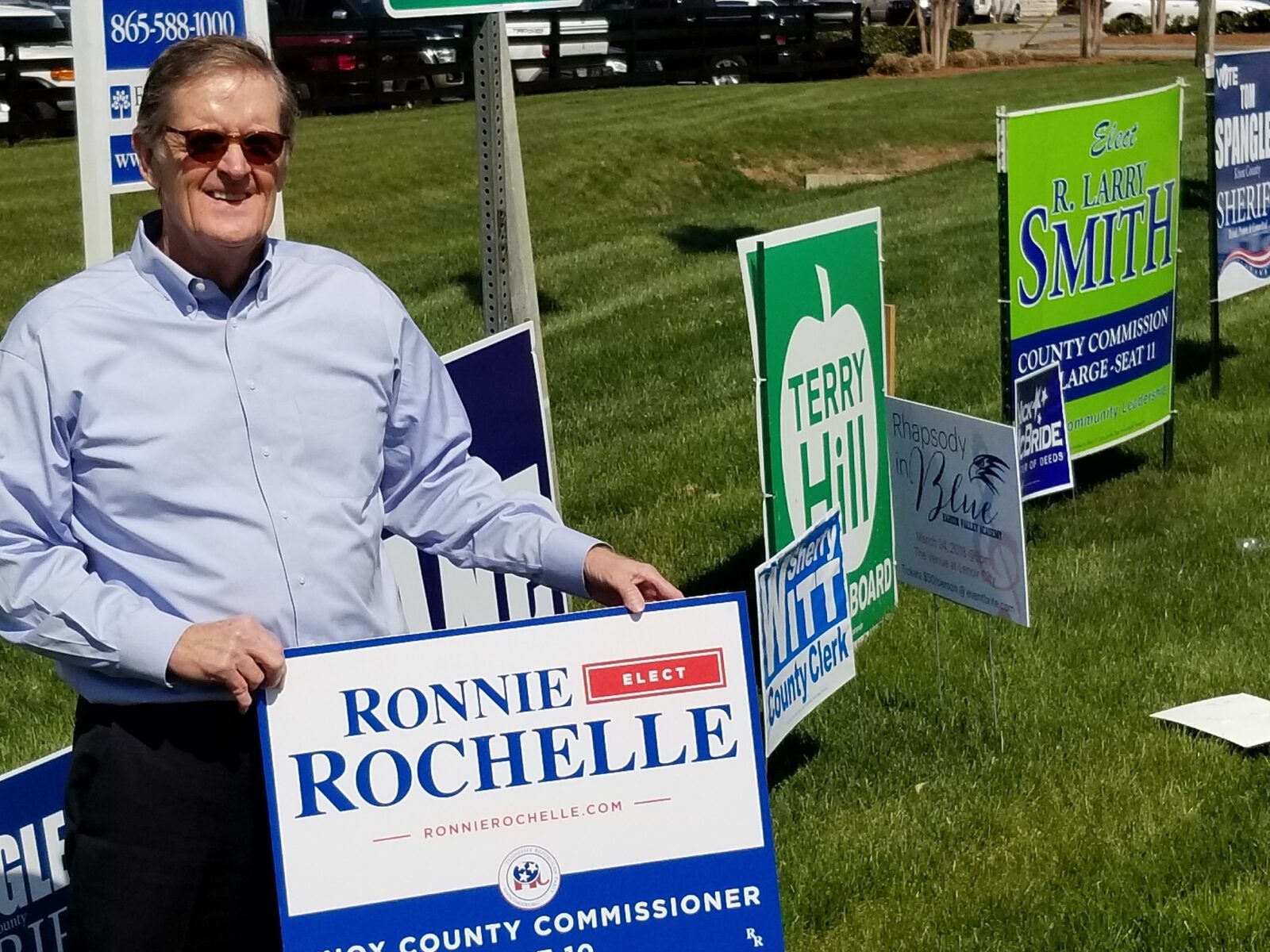 Signs, signs, signs - Knox TN Today