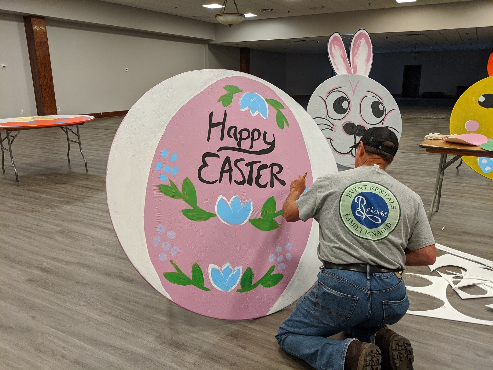 The rabbit who cannot stay home