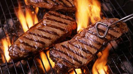 Farm-grown meat at Farmers Market