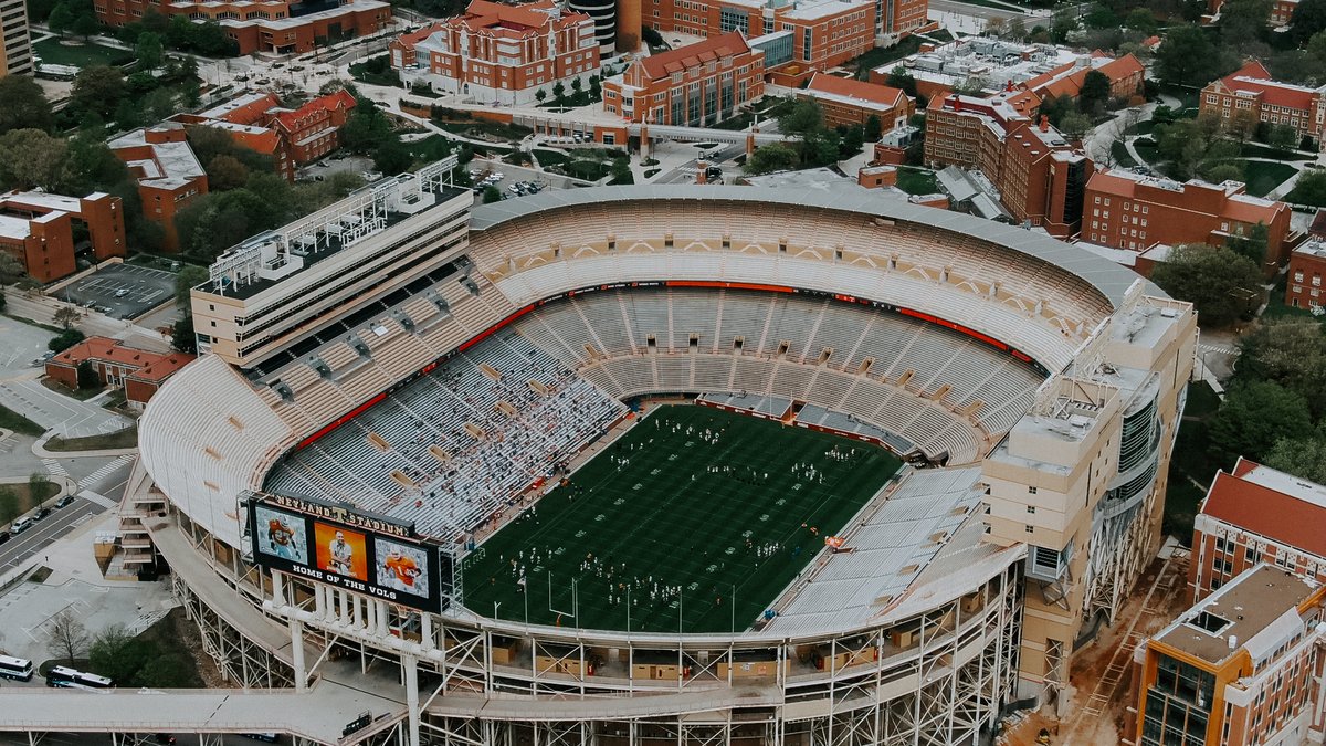 Shrewd move to allow Vol fans at practice
