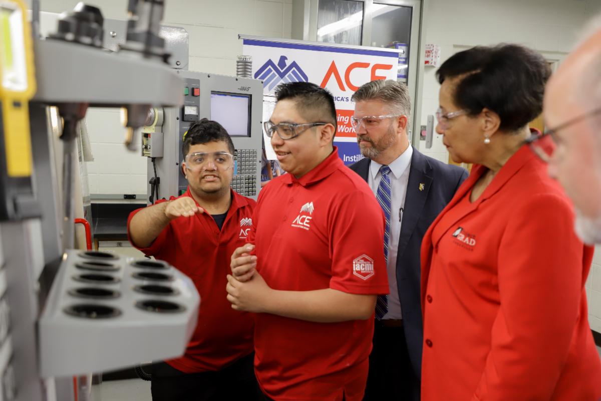 Fulton teens learn machining at PSCC