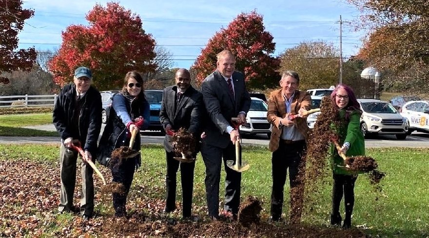 County breaks ground for Beverly dog park
