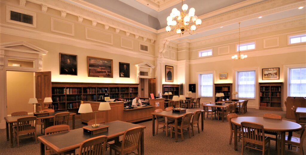 Dawson named manager of McClung Collection Knox TN Today