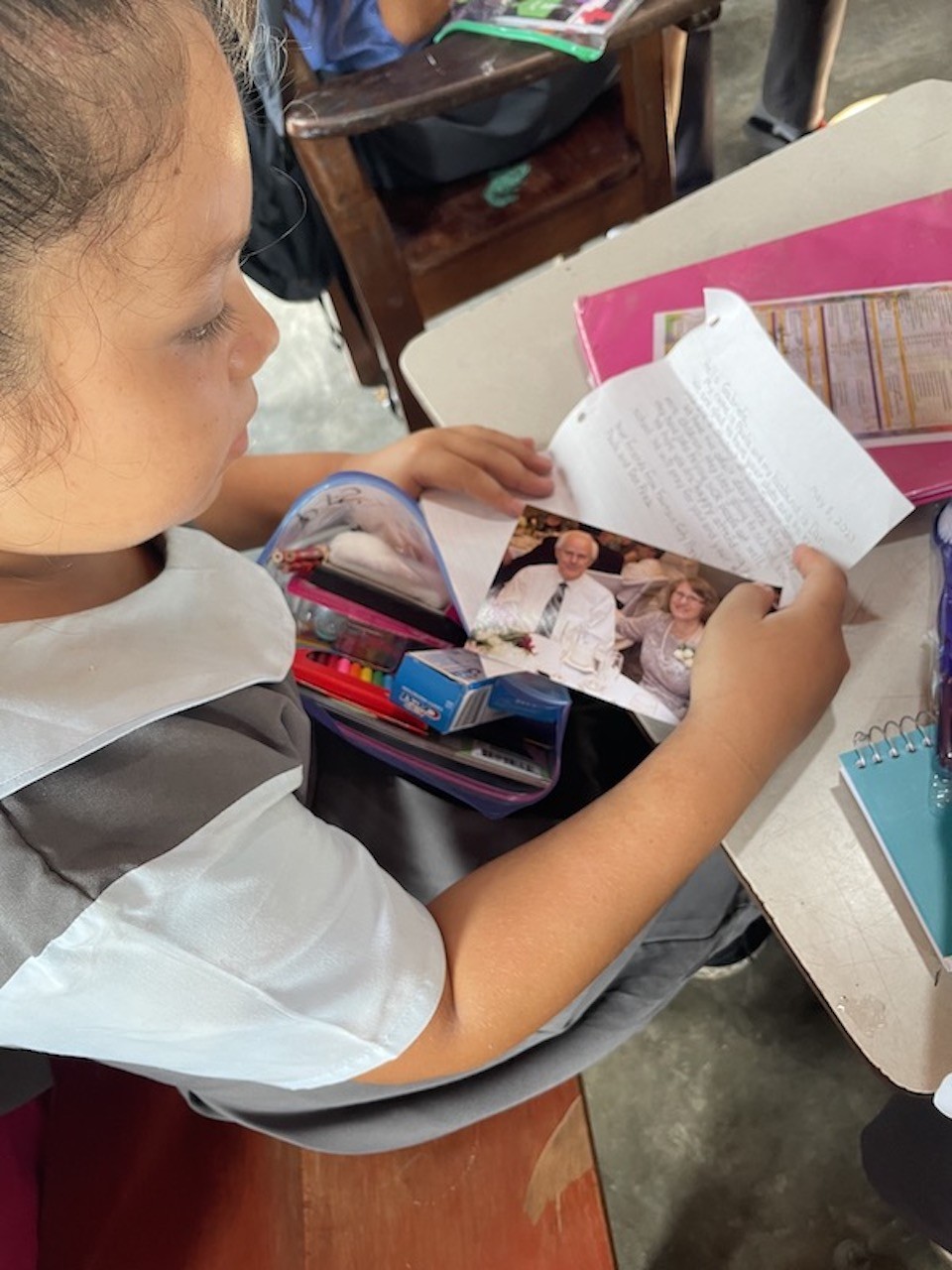 Knox the Fox finds way on FCPC's mission trip to Belize - Knox TN Today