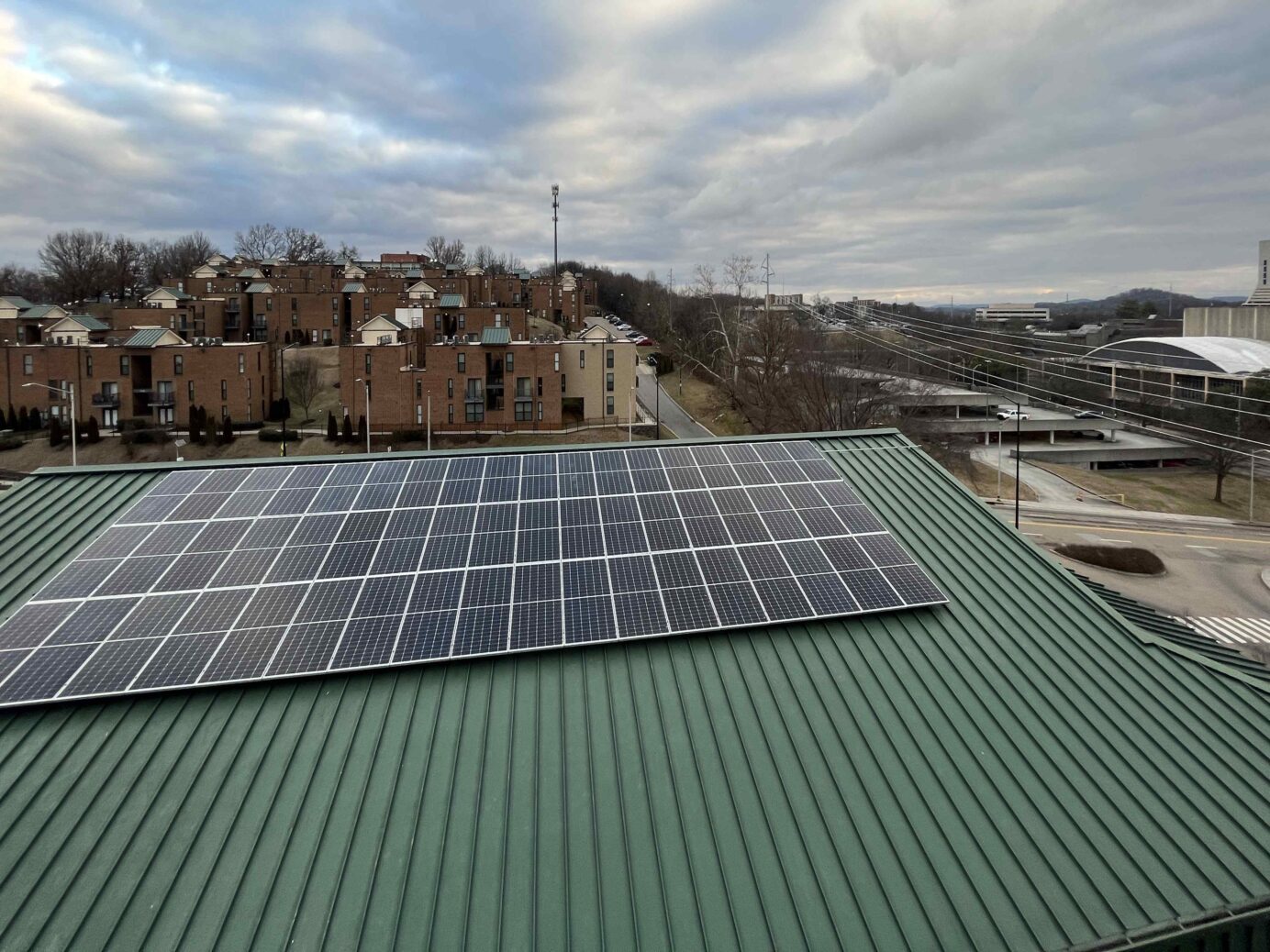 Solar atop rec center to save expenses - Knox TN Today