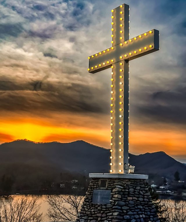 The Junaluska Cross