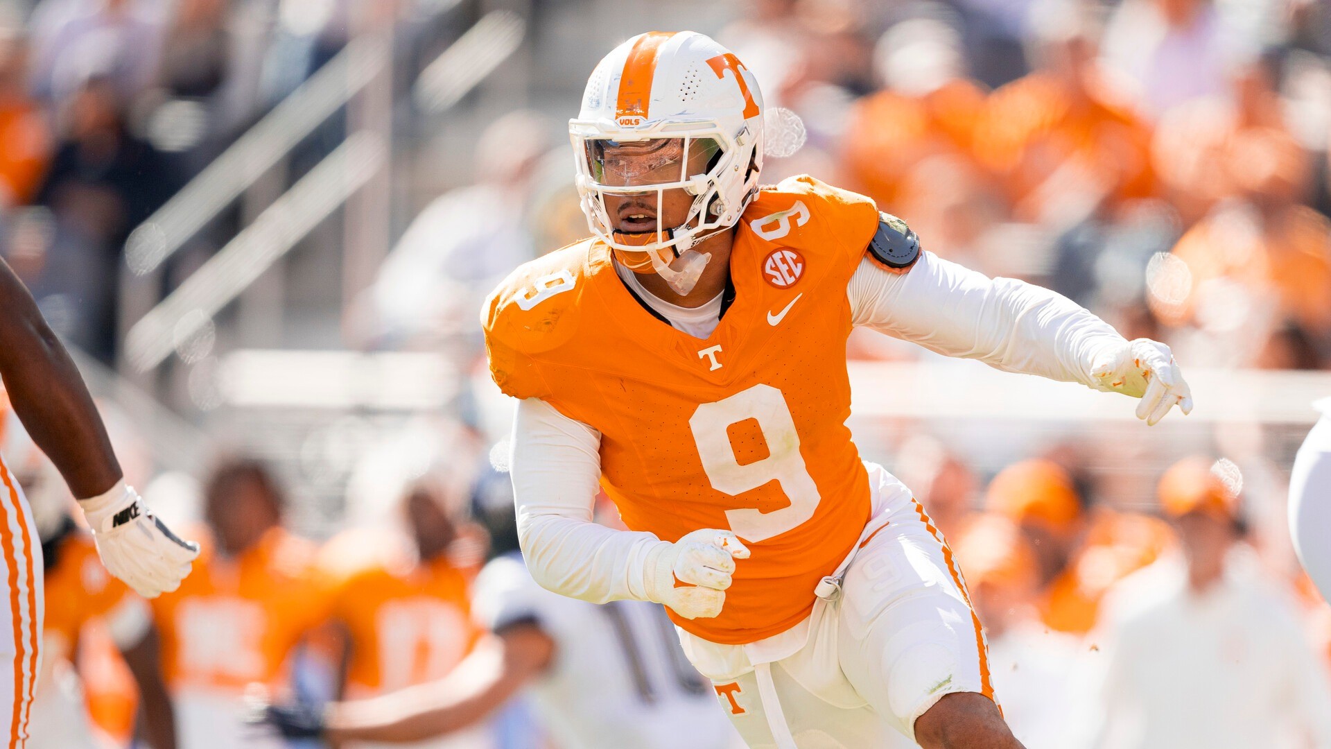 Tyler Baron from Tennessee to Ole Miss raises questions