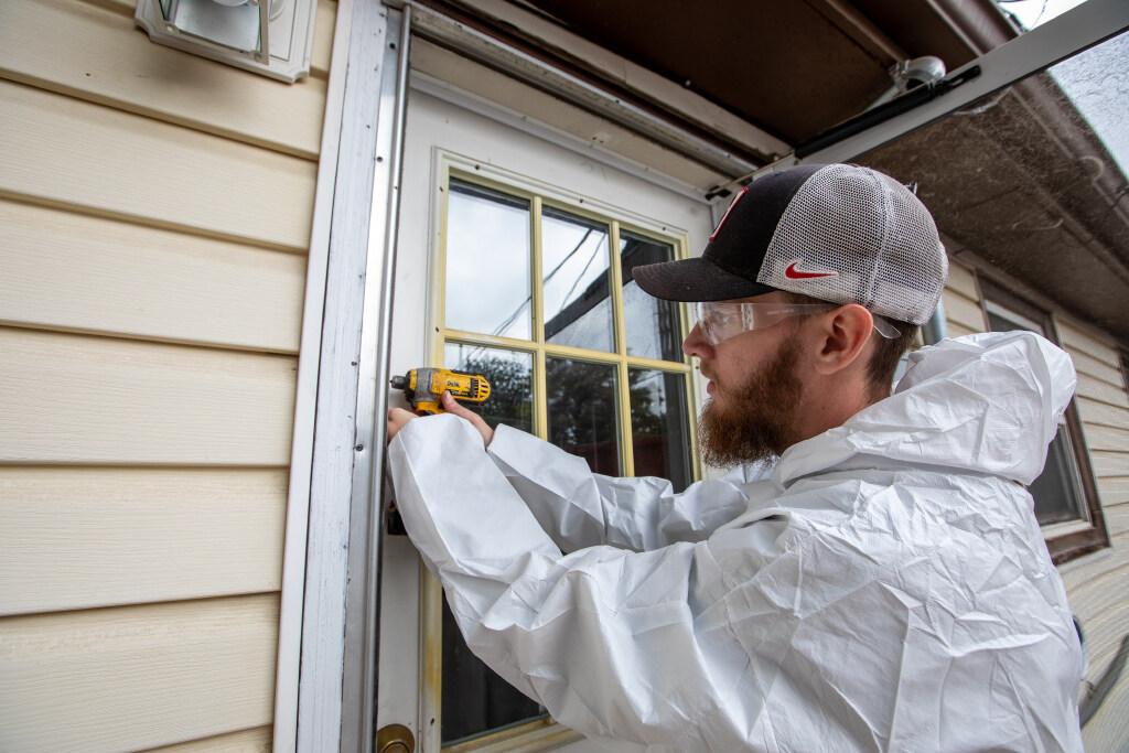 Facing frosty electric bills head-on