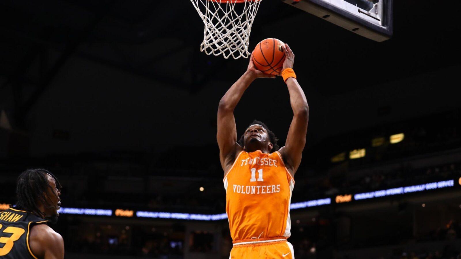 Knecht to the rescue, Vols overcome bad start