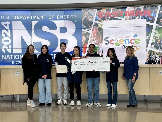 Farragut Middle team in National Science Bowl
