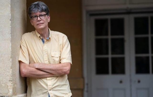 Richard Powers: Writers induct for Lifetime Achievement