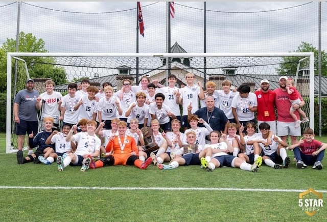 SDHS wins first state championship: Gibbs, Farragut win again & Farragut coach retires