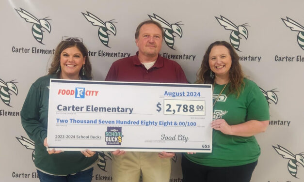 Carter ES receives Food City School Bucks