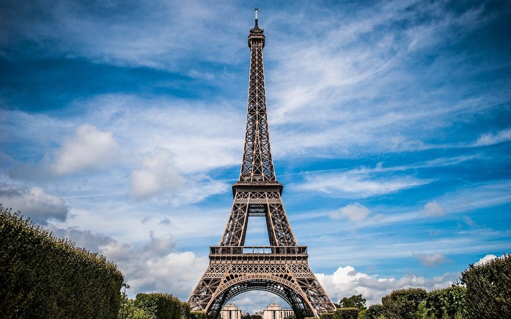 Knox the Fox shares a top destination: France