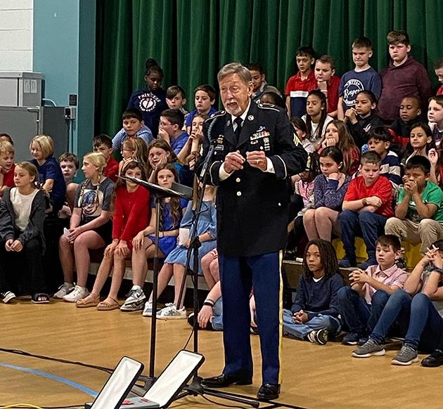 Ritta Elementary honors veterans