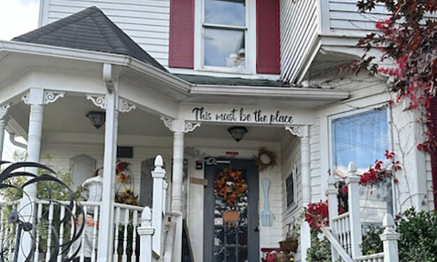 Dining Duo goes to Lulu’s Tea Room