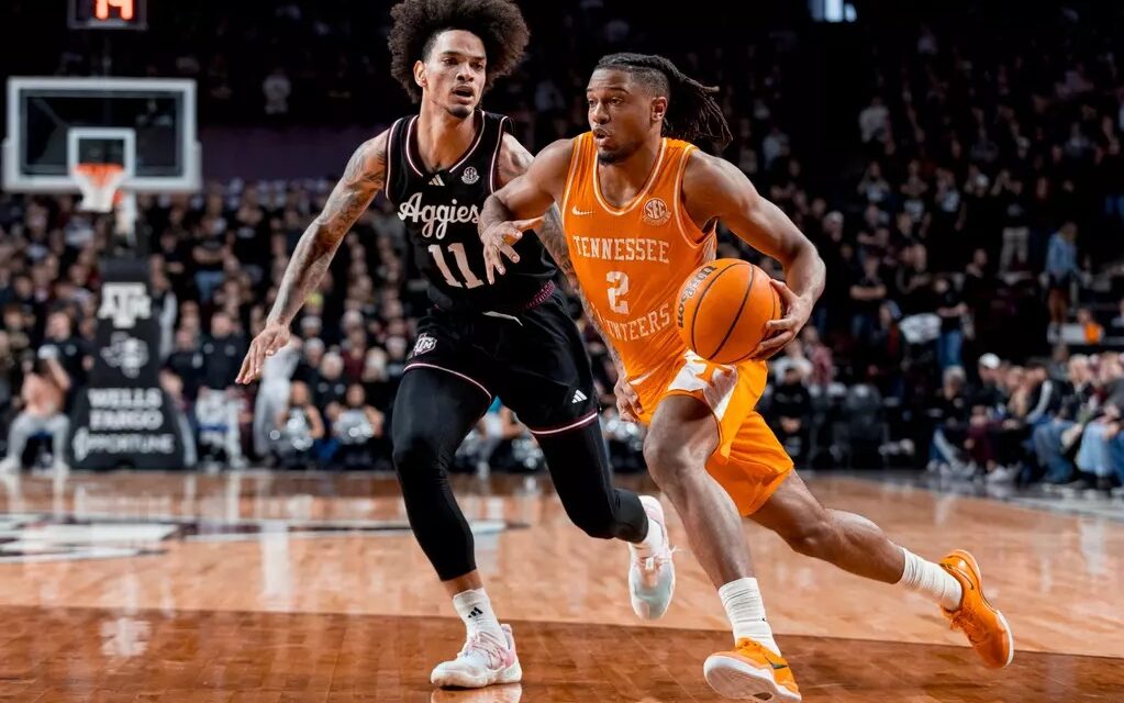 Chaz and Ziggy shoot down Aggies at their house