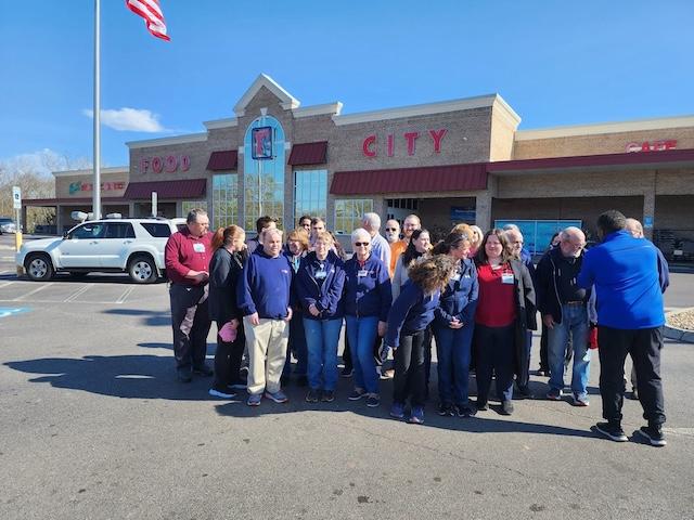 Powell Food City stars on TV