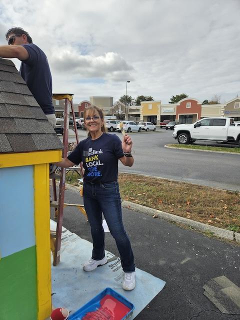 Debi Hinson: Example of balanced life