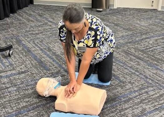 Wallace agents learn life-saving skills during CPR, AED training