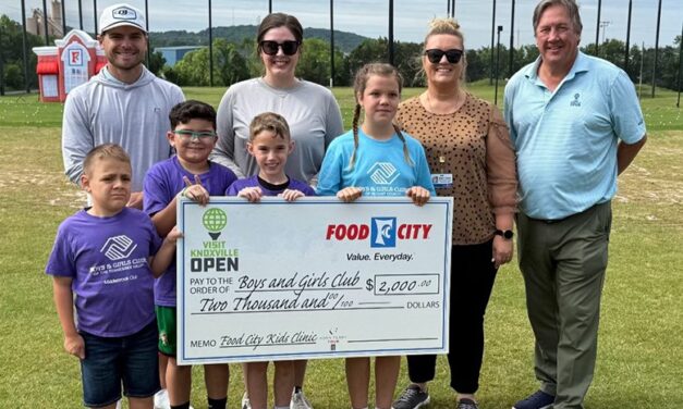 Food City donates to Kids Golf Clinic