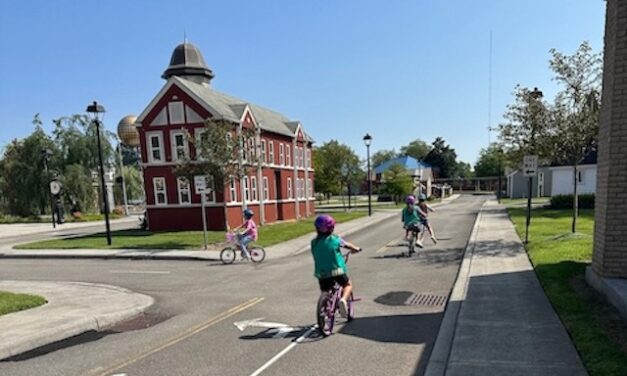 Girl Scouts learn safety & treat first responders