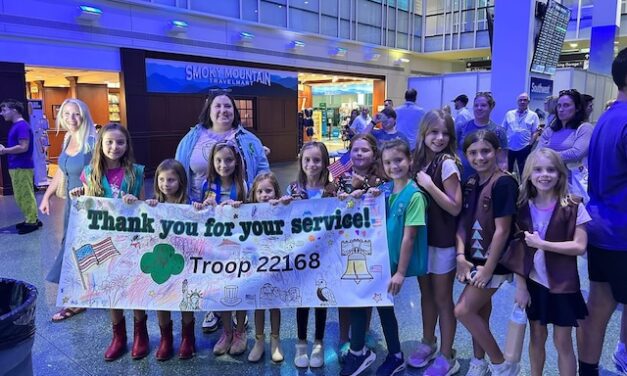 Girl Scouts & hundreds welcome home HonorAir 37