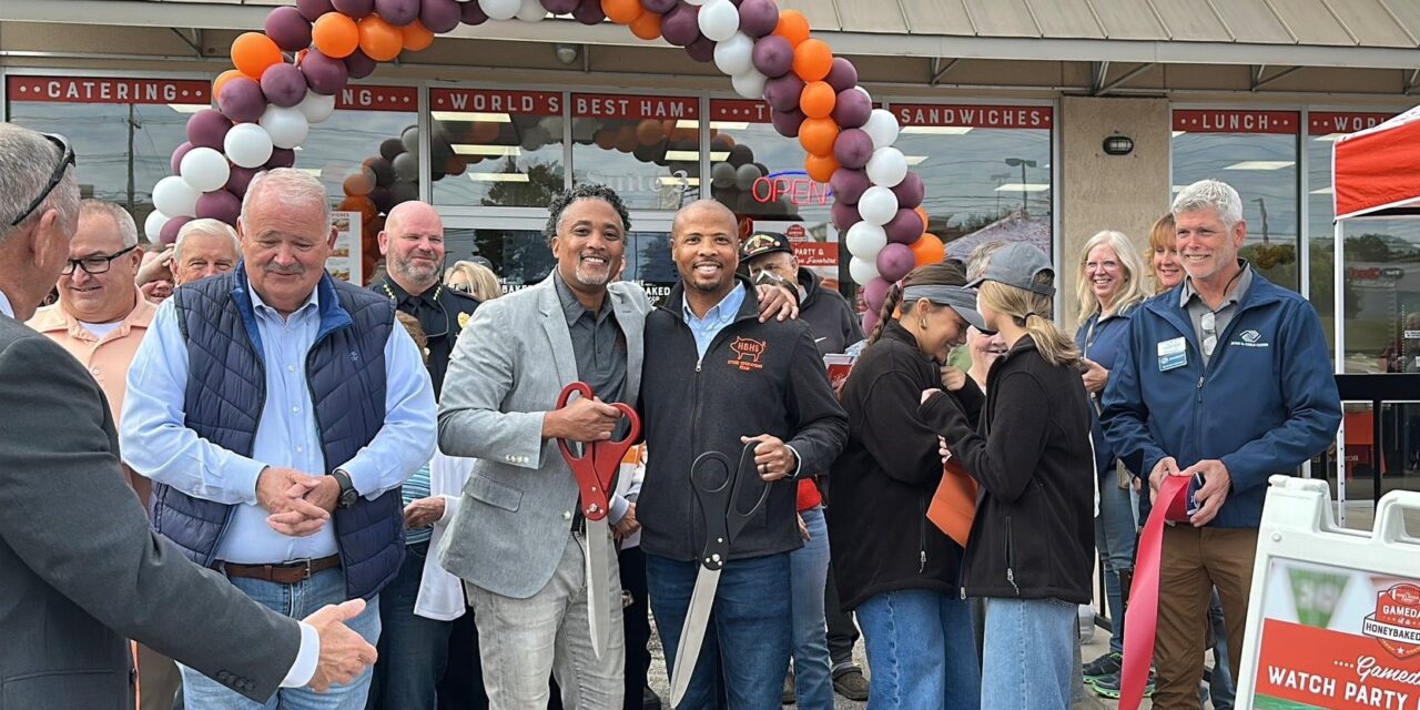 DeRon Jenkins + John Orr to lead ‘Sacred Songs’ + Report from city council + Aging workshops ++