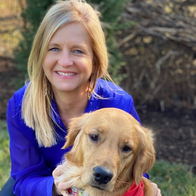 Agent spotlight: Mindy Newman and her golden duo bringing comfort to children 