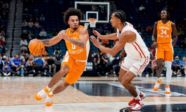 Vols stun Houston with defense, free throws