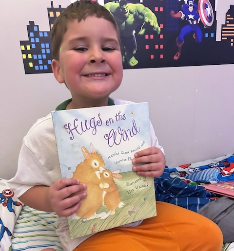 Young Reader’s Shelf: Hugs on the Wind