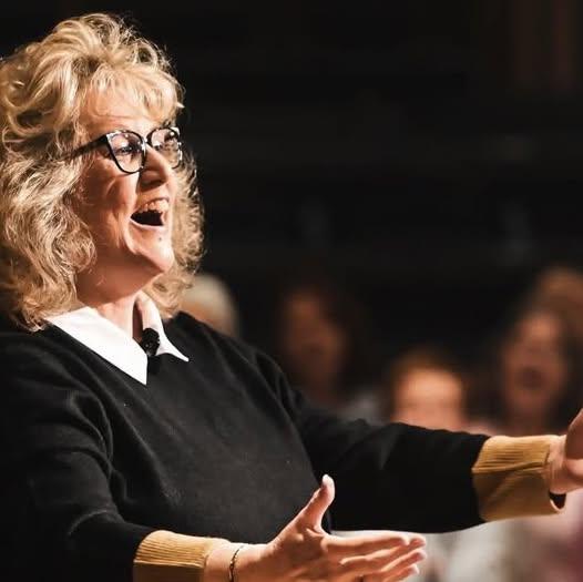 Mary McDonald + New fire engine + Farragut pickleball courts ++