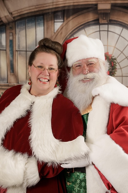 It’s getting merry at the Library! 