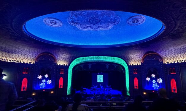 Knoxville screens and airways, Christmas 1945