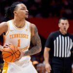Vols stop losing, smash Louisville