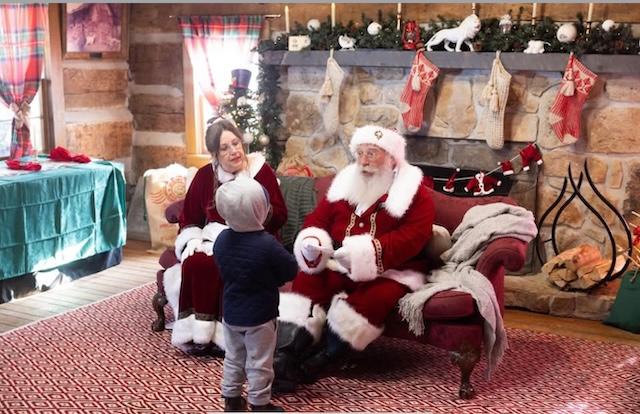 Visit Santa’s Cozy Cabin at Zoo Knoxville