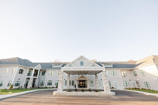 Emory Mills Senior Living opens in Knoxville