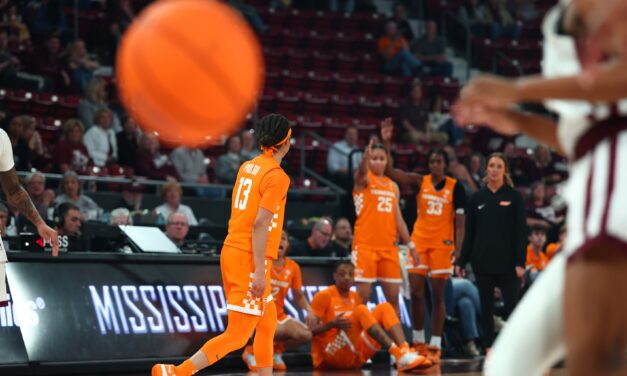 Lady Vols secure another SEC road win