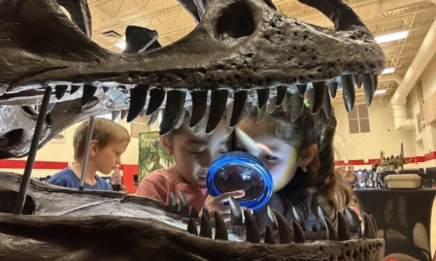 You can’t keep a good dinosaur down! 