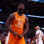 Vols stun Iowa State, reach Elite Eight