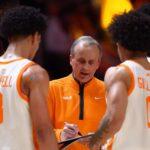 Tide wins with one more play than Vols