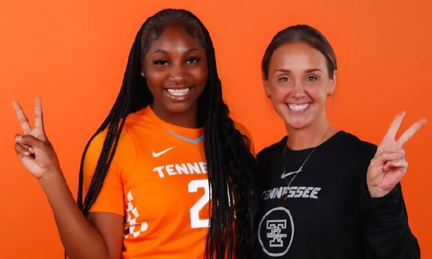 Lady Vols load roster to 15 players