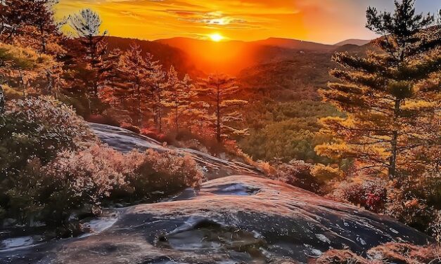 Tranquility Point Sunset: A Decade-Old Favorite from Panthertown Valley