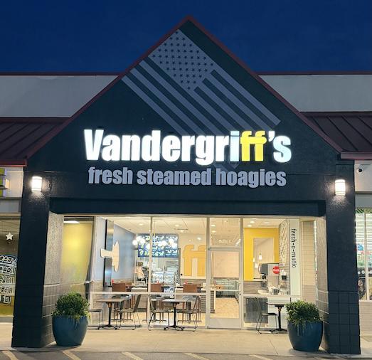 Dining Duo goes to Vandergriff’s