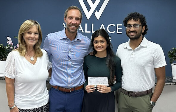 Local student receives East Tennessee REALTORS scholarship 