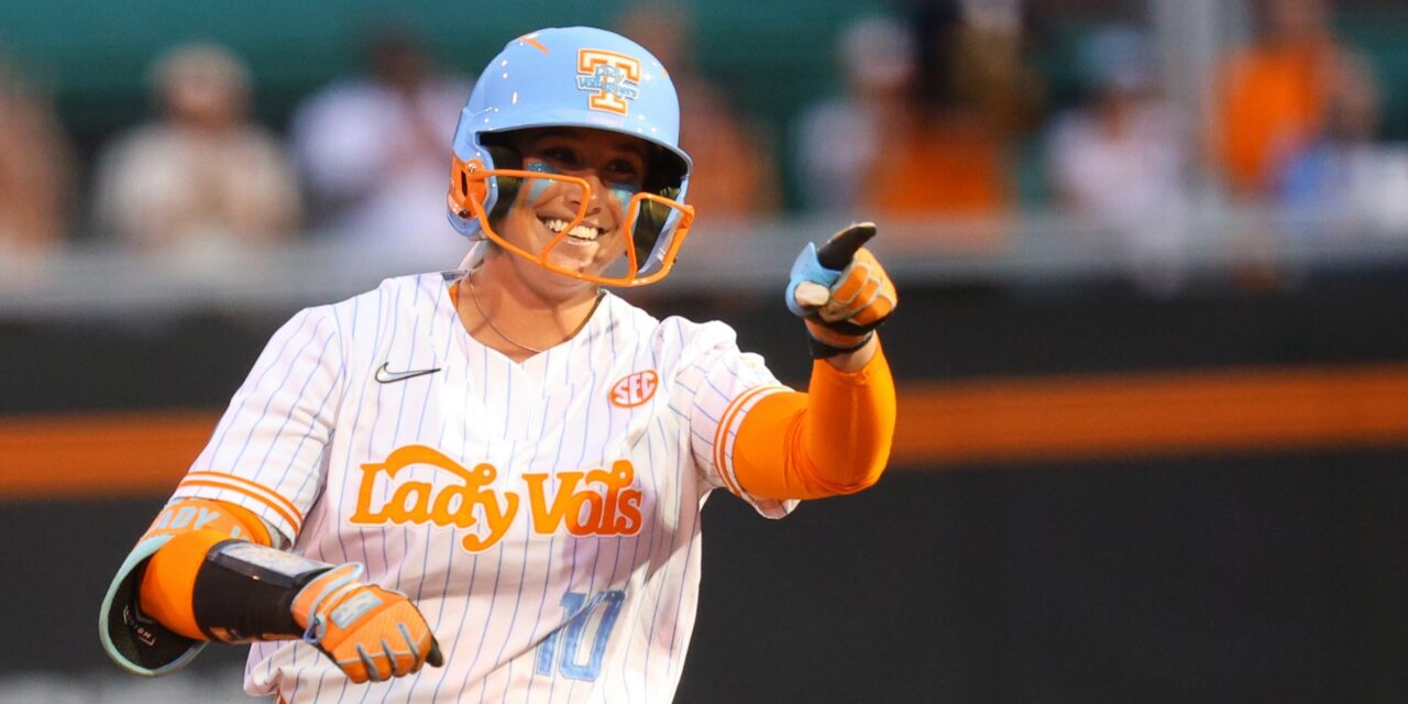 Play catch with Lady Vols softball players