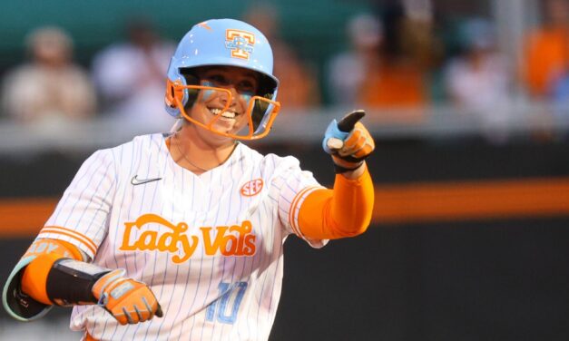 Play catch with Lady Vols softball players