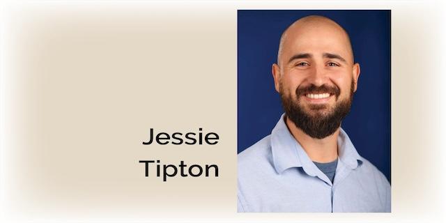 Jessie Tipton receives award
