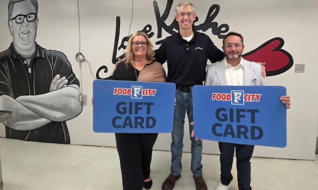Food City continues commitment to fighting hunger in Knoxville