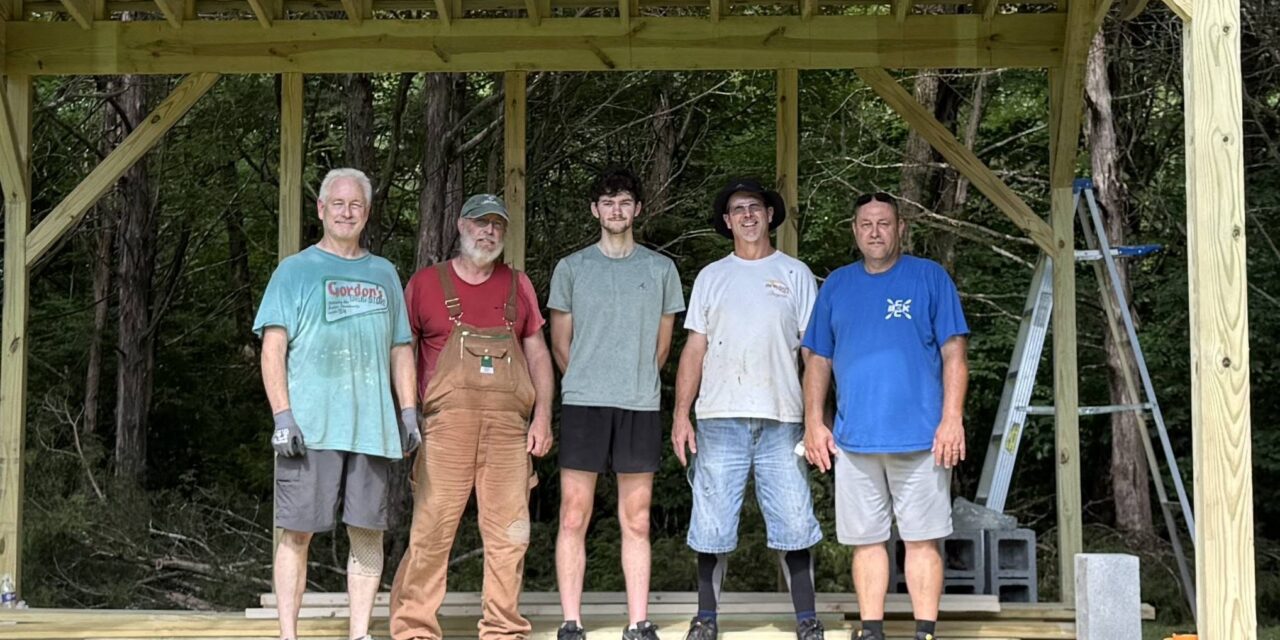 Karns builds a stage + New launch on Beaver Creek + Farmer Finn + Jason Maxedon ++